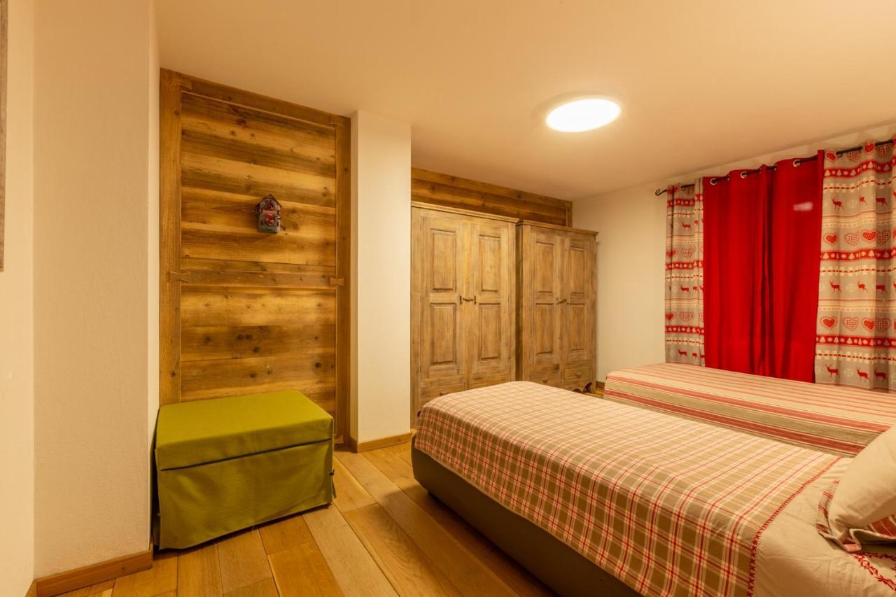 Maison La Louche - Courmayeur Buitenkant foto